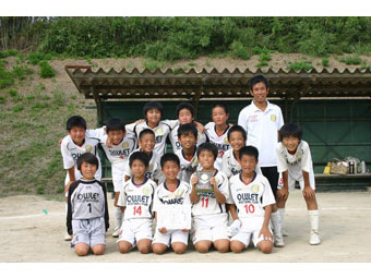 ＯＷＬＥＴ　ＦＯＯＴＢＡＬＬ　ＣＬＵＢ　Ｕ－１１のチーム写真