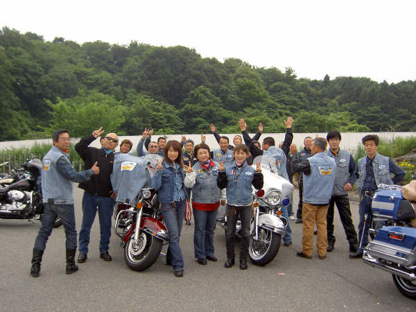 Ａｋｉｓｈｉｍａ　Ｈａｒｌｅｙ　Groupのチーム写真